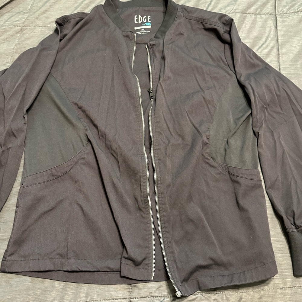 Scrub jacket